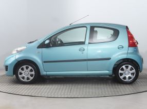 Peugeot 107 - 2011