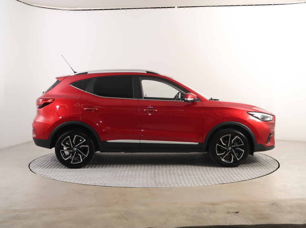 MG ZS SUV