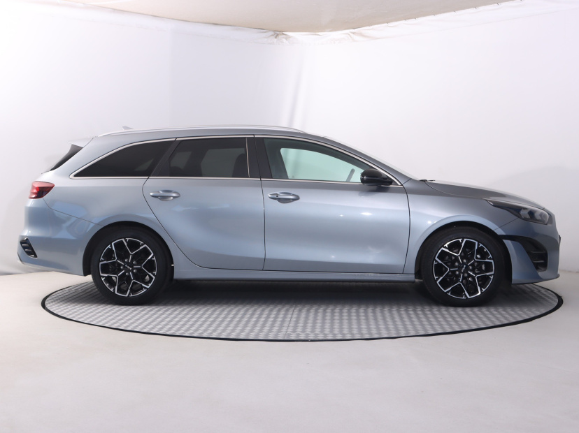Kia Ceed, 2025