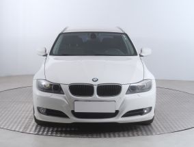 BMW 3 - 2012