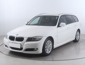 BMW 3 - 2012