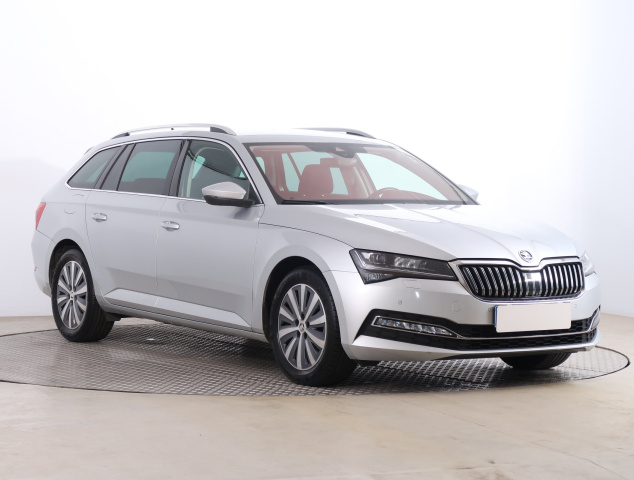 Škoda Superb 2021