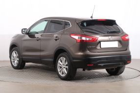 Nissan Qashqai - 2015
