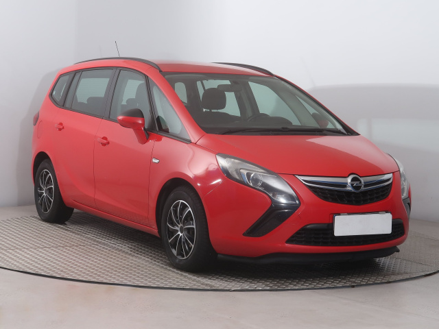 Opel Zafira Tourer, 2013