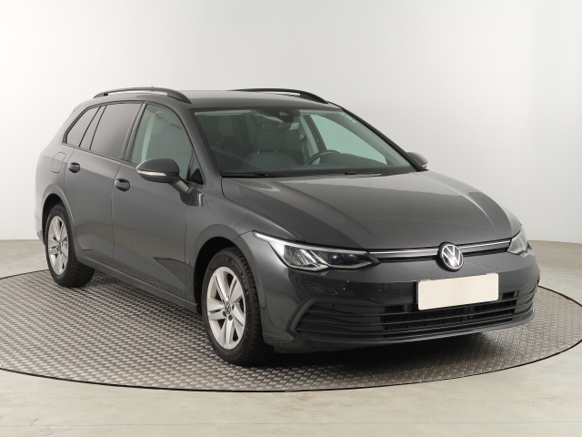 Volkswagen Golf 2021