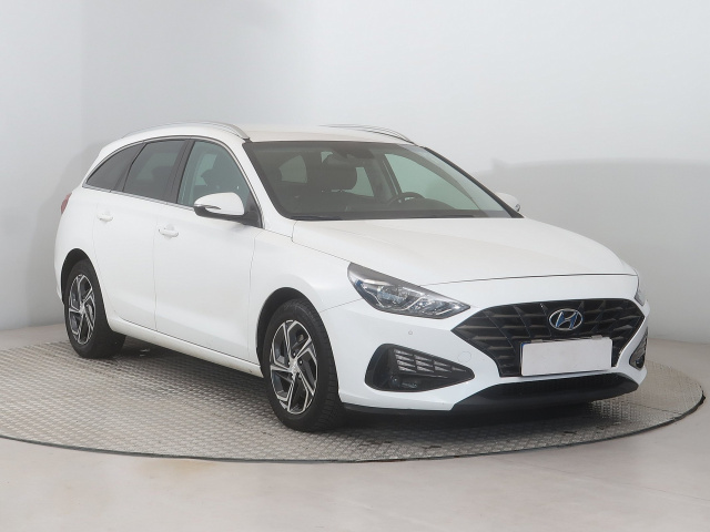 Hyundai i30 2022