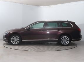 Volkswagen Passat - 2017