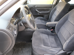 Volkswagen Golf 2004