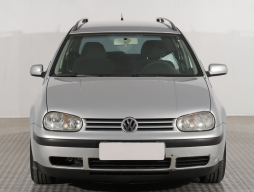 Volkswagen Golf 2004