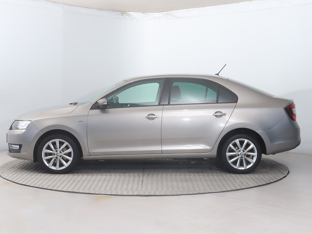Škoda Rapid