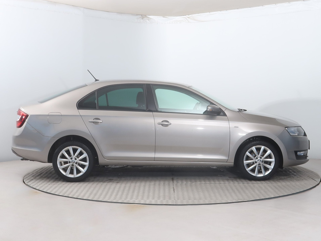 Škoda Rapid