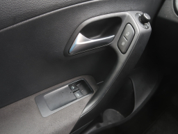 Volkswagen Polo 2013