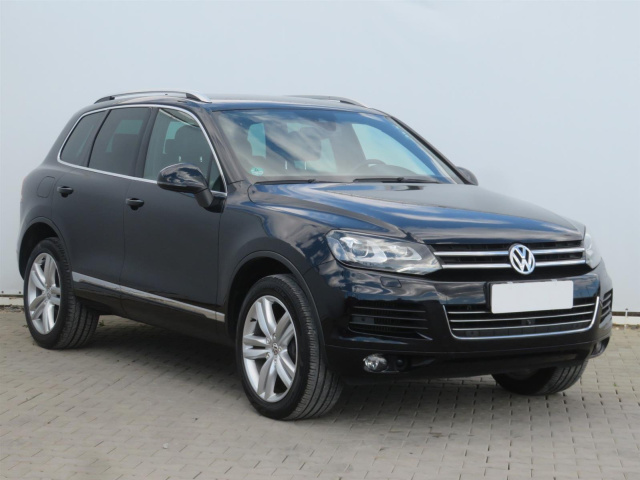 Volkswagen Touareg, 2012