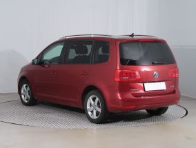 Volkswagen Touran - 2015