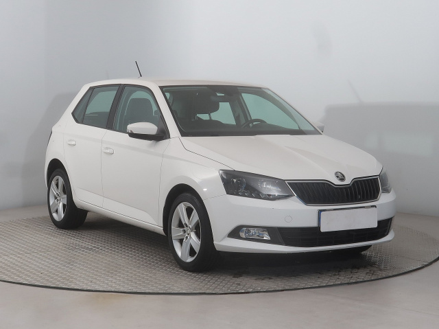 Škoda Fabia 2015