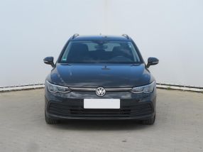 Volkswagen Golf - 2021