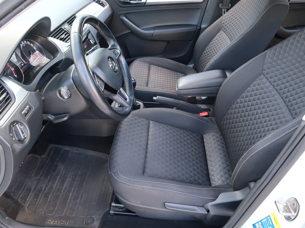 Škoda Rapid
