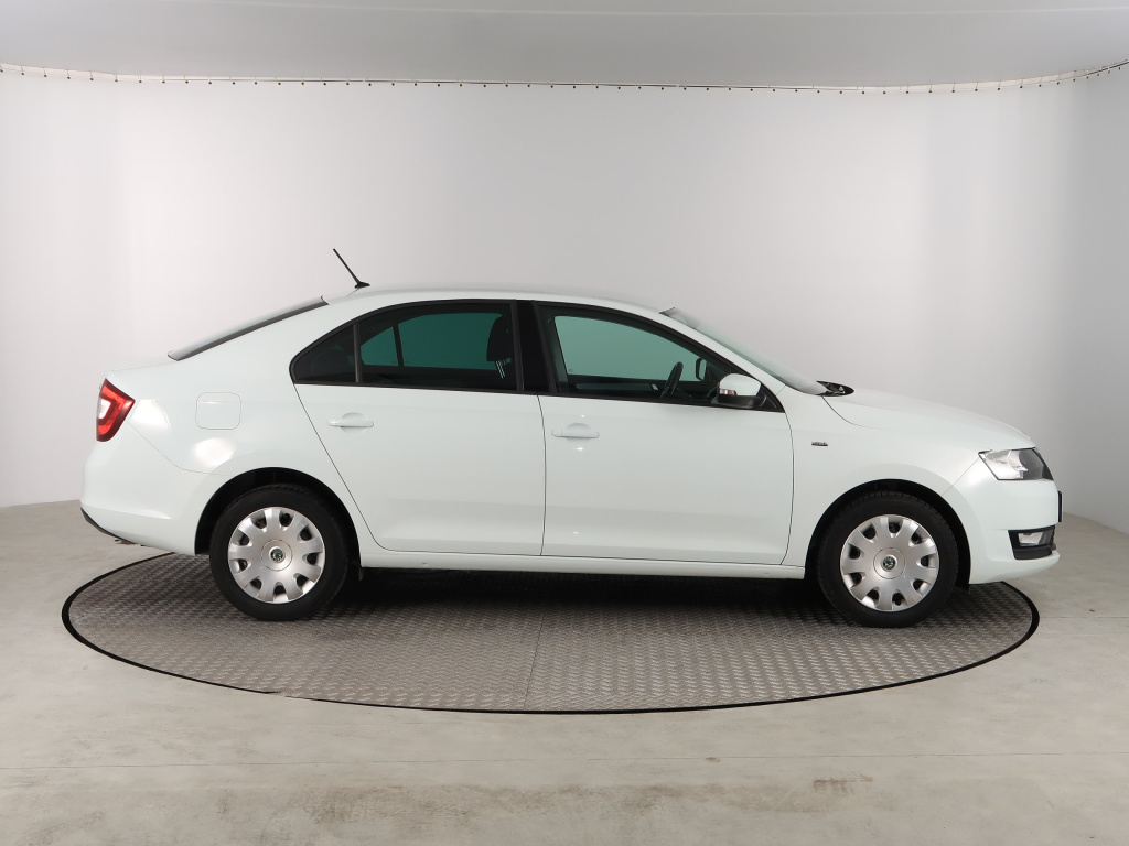 Škoda Rapid