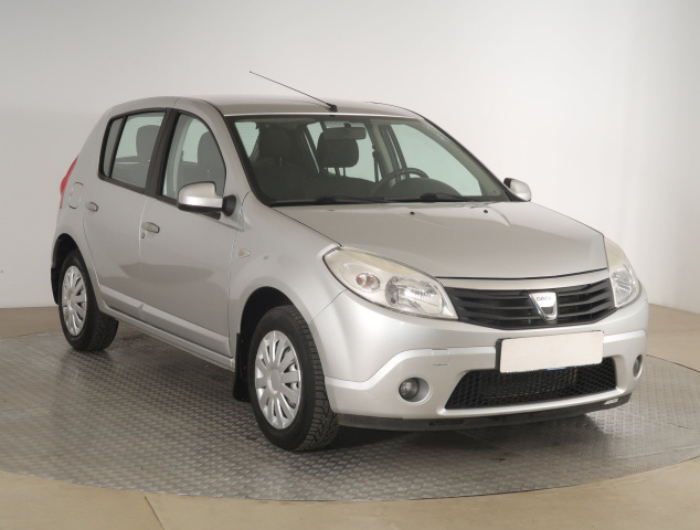 Dacia Sandero 2009
