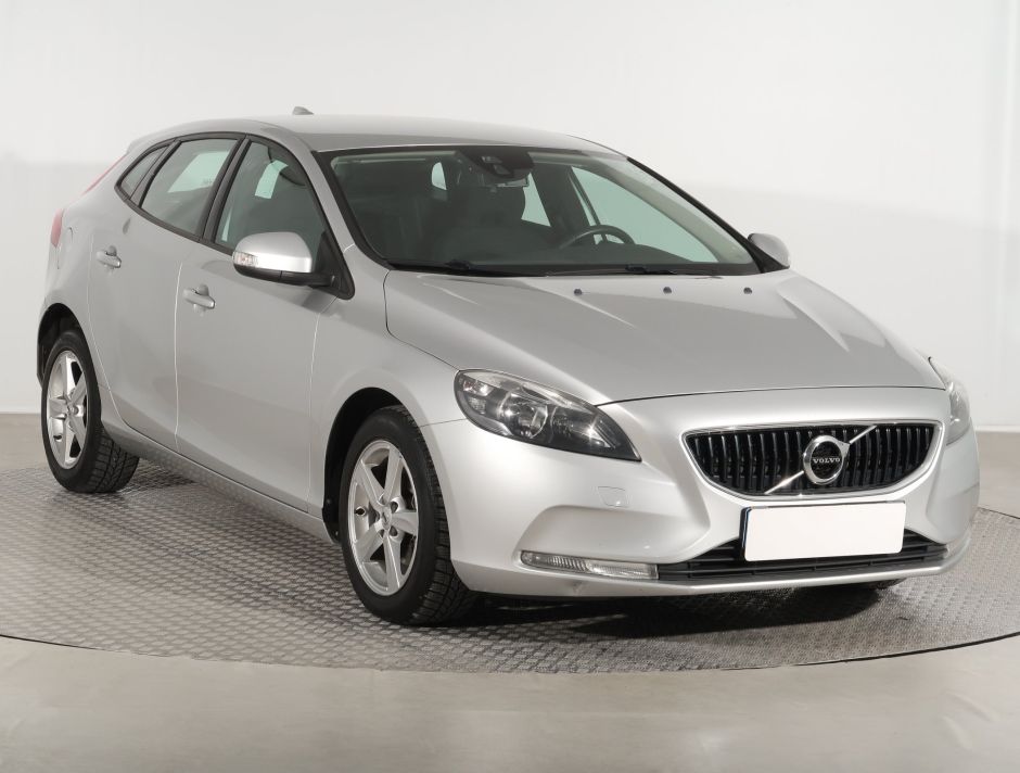 Volvo V40 - 2016