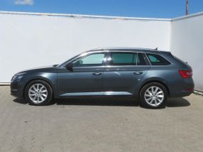 Skoda Superb - 2020