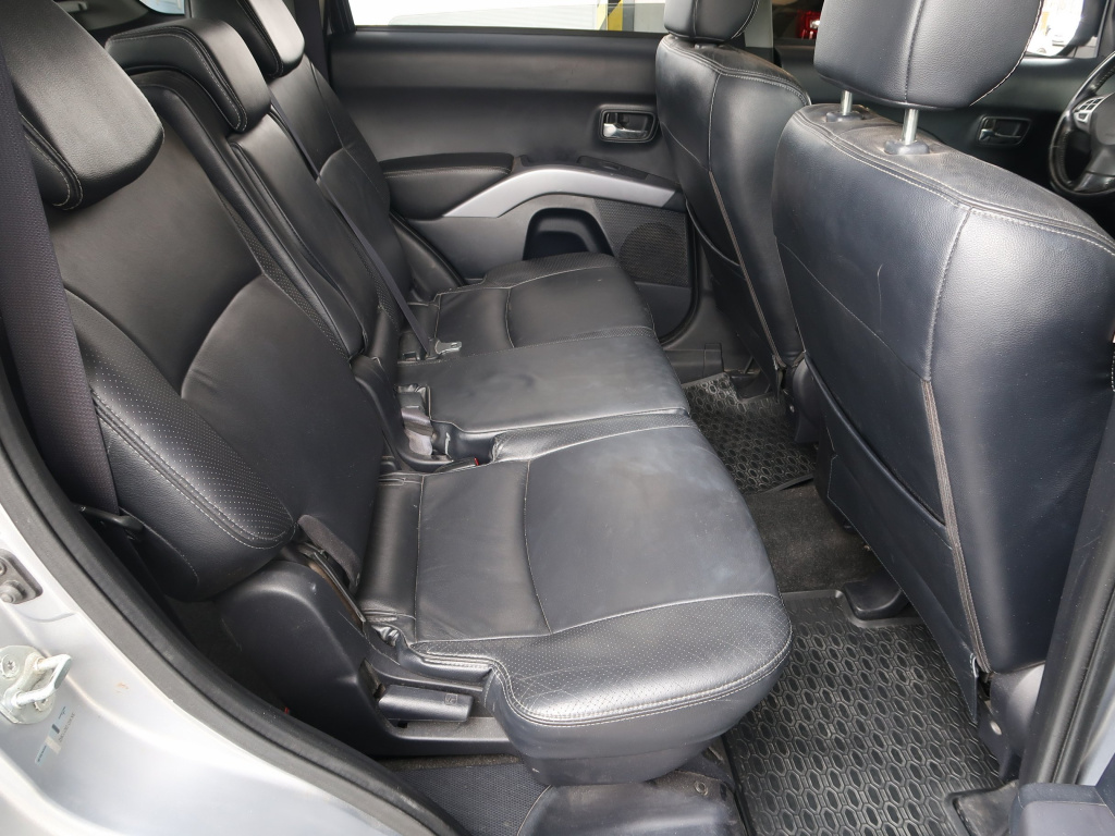 Peugeot 4007