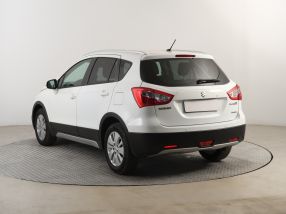 Suzuki SX4 S-Cross - 2015