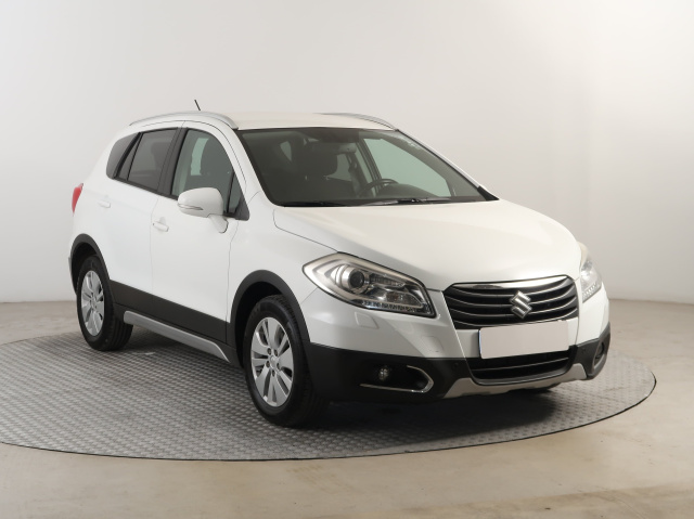 Suzuki SX4 S-Cross 2015