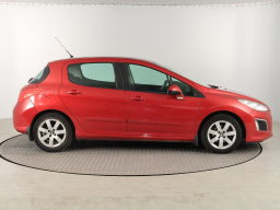 Peugeot 308 2012