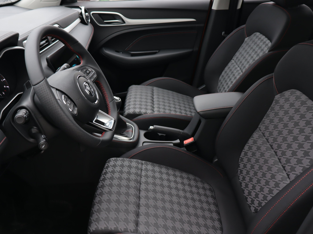 MG ZS SUV