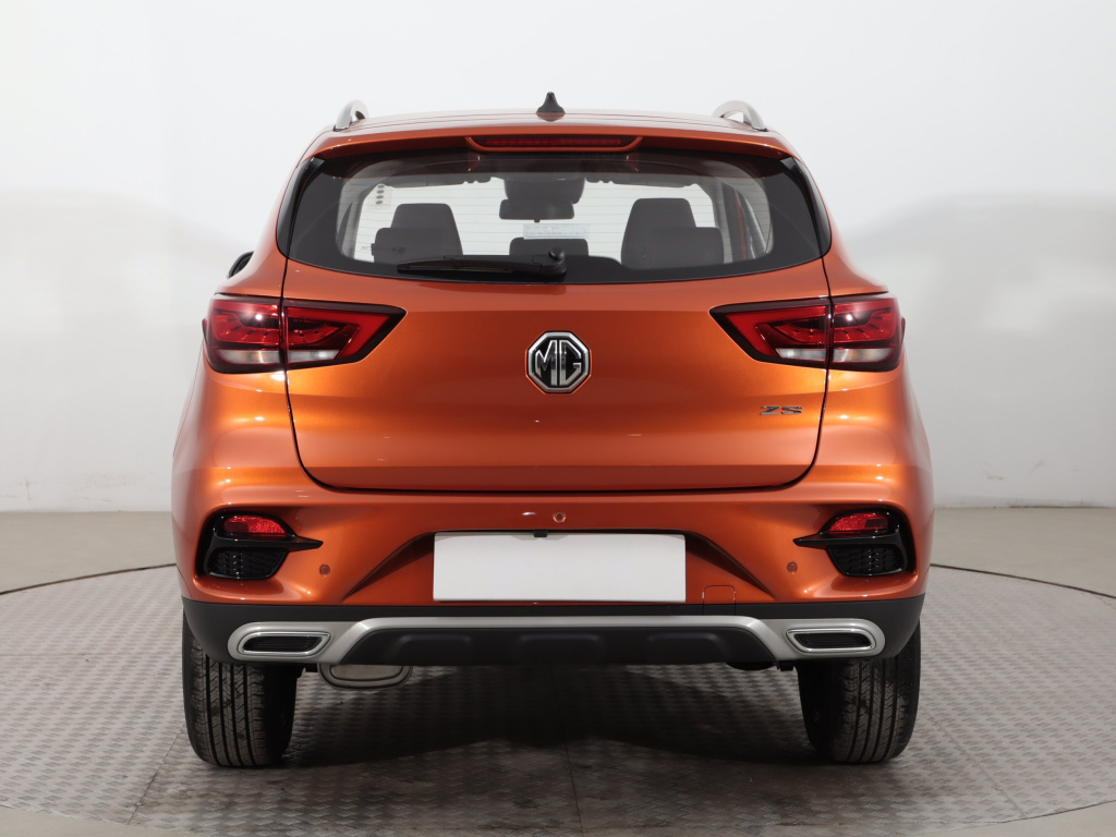 MG ZS SUV