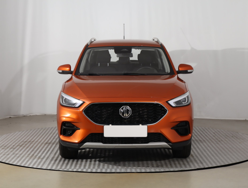 MG ZS SUV, 2025