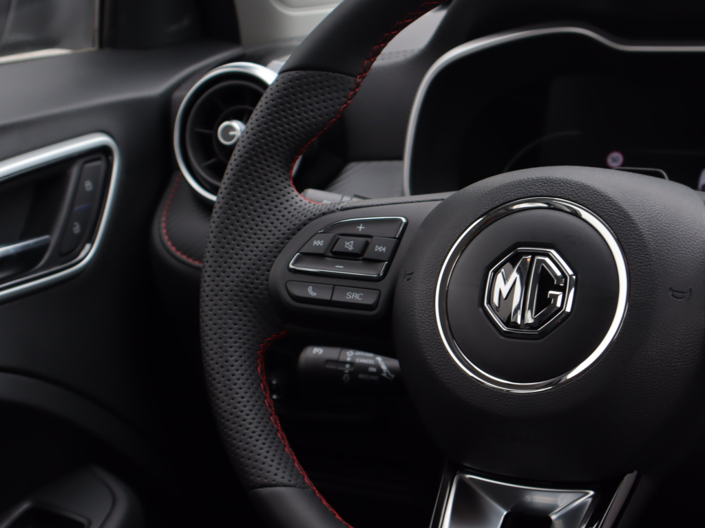 MG ZS SUV