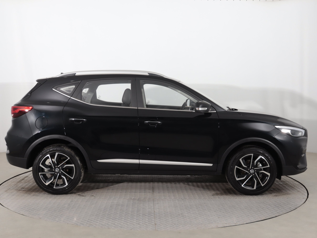MG ZS SUV