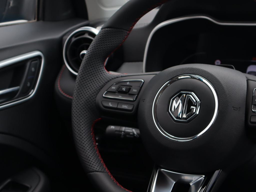 MG ZS SUV