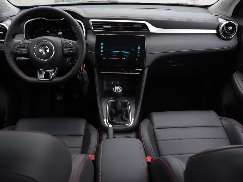 MG ZS SUV