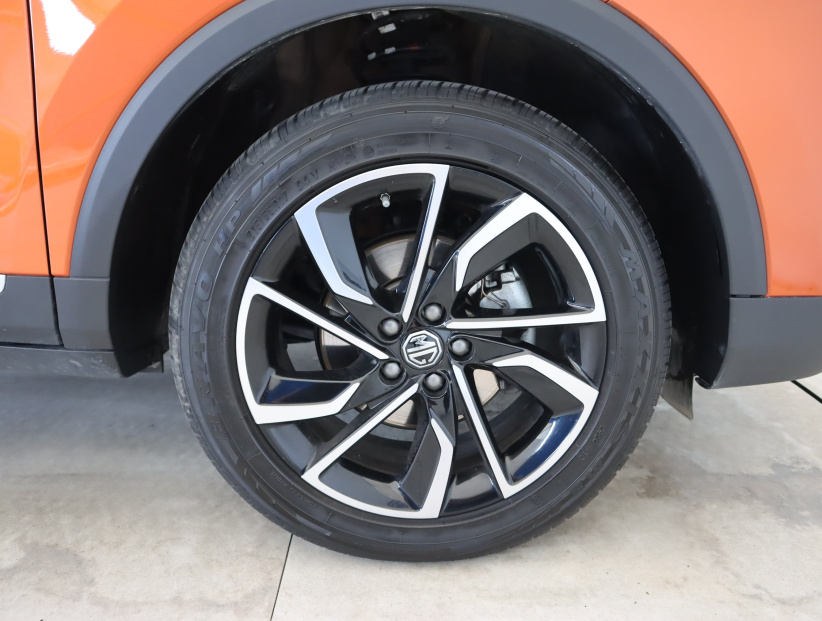 MG ZS SUV, 2025