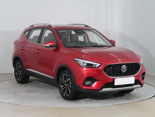 MG ZS SUV 2025