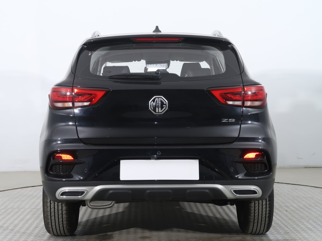 MG ZS SUV