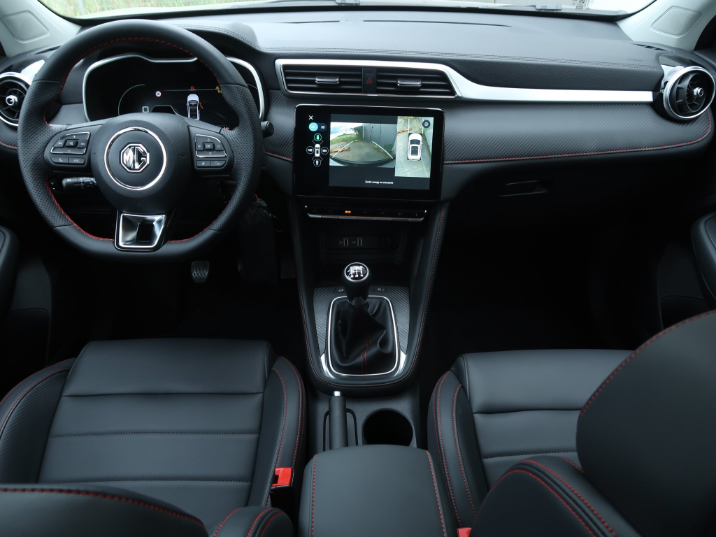 MG ZS SUV