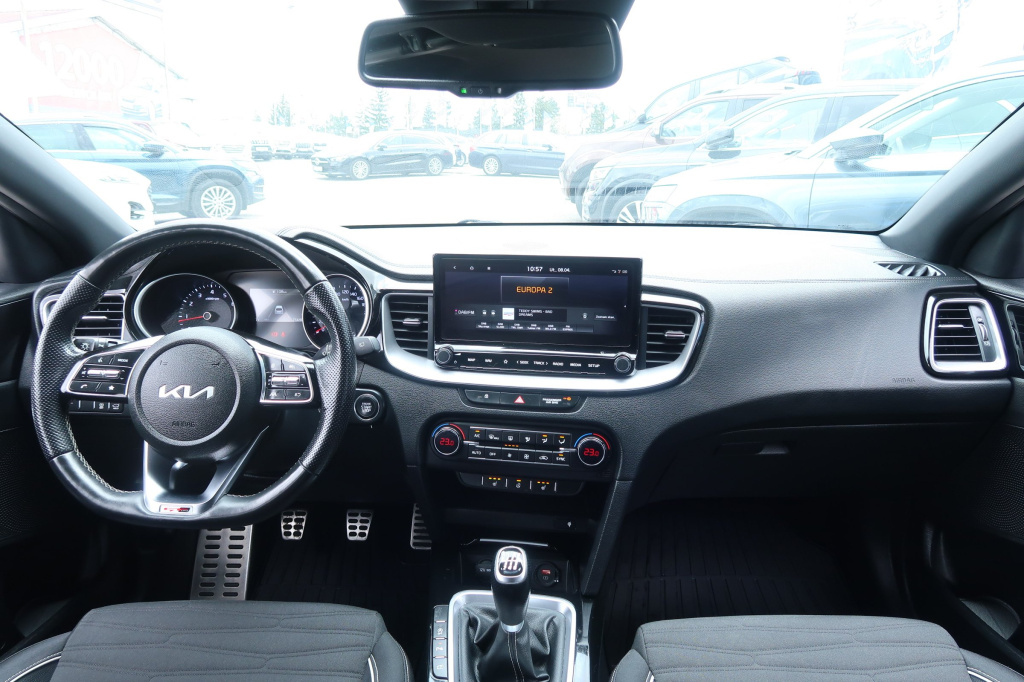 Kia ProCeed