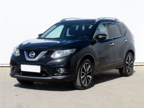 Nissan X-Trail - 2015