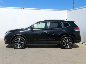 Nissan X-Trail - 2015