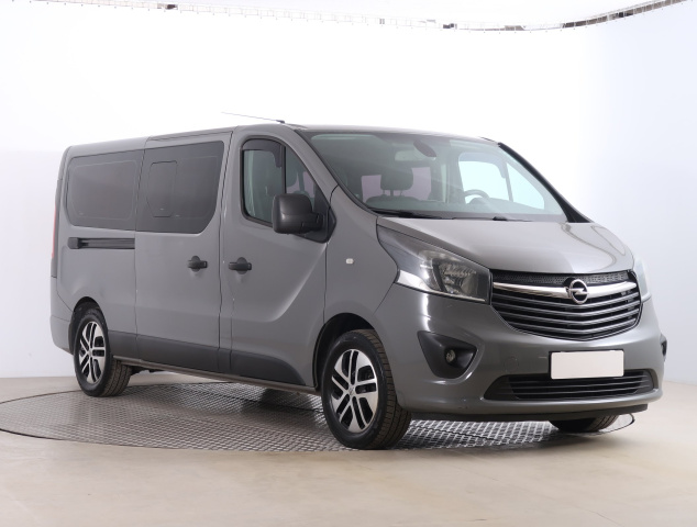 Opel Vivaro 2016