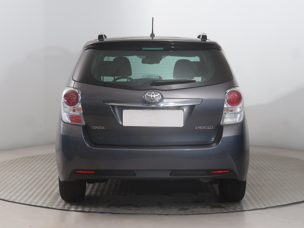 Toyota Verso