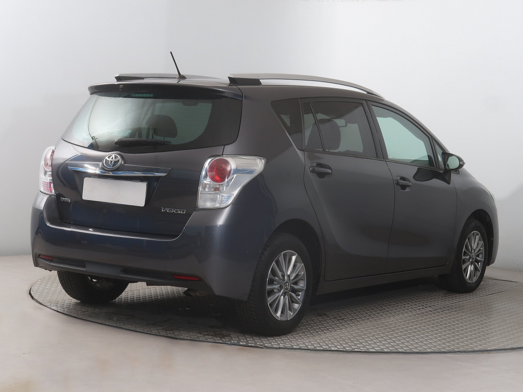 Toyota Verso