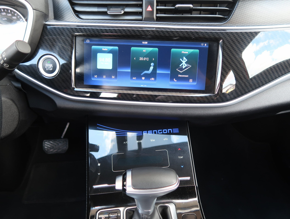 Dongfeng Fengon 5