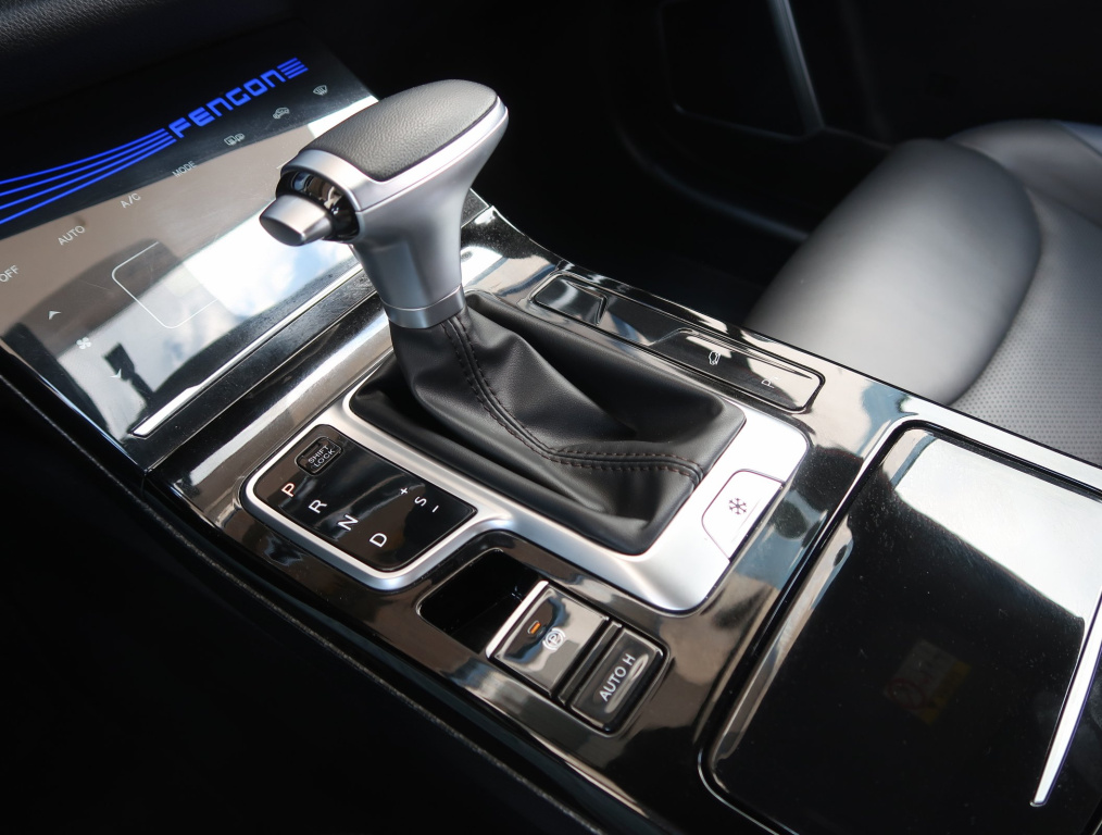 Dongfeng Fengon 5