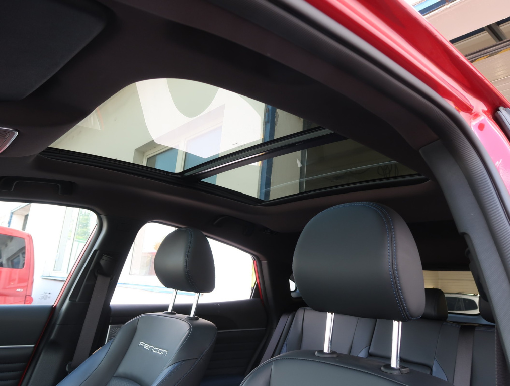 Dongfeng Fengon 5