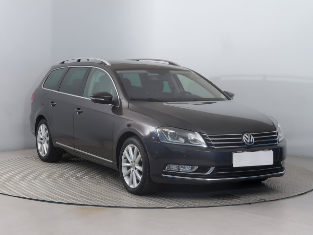 Volkswagen Passat 2011